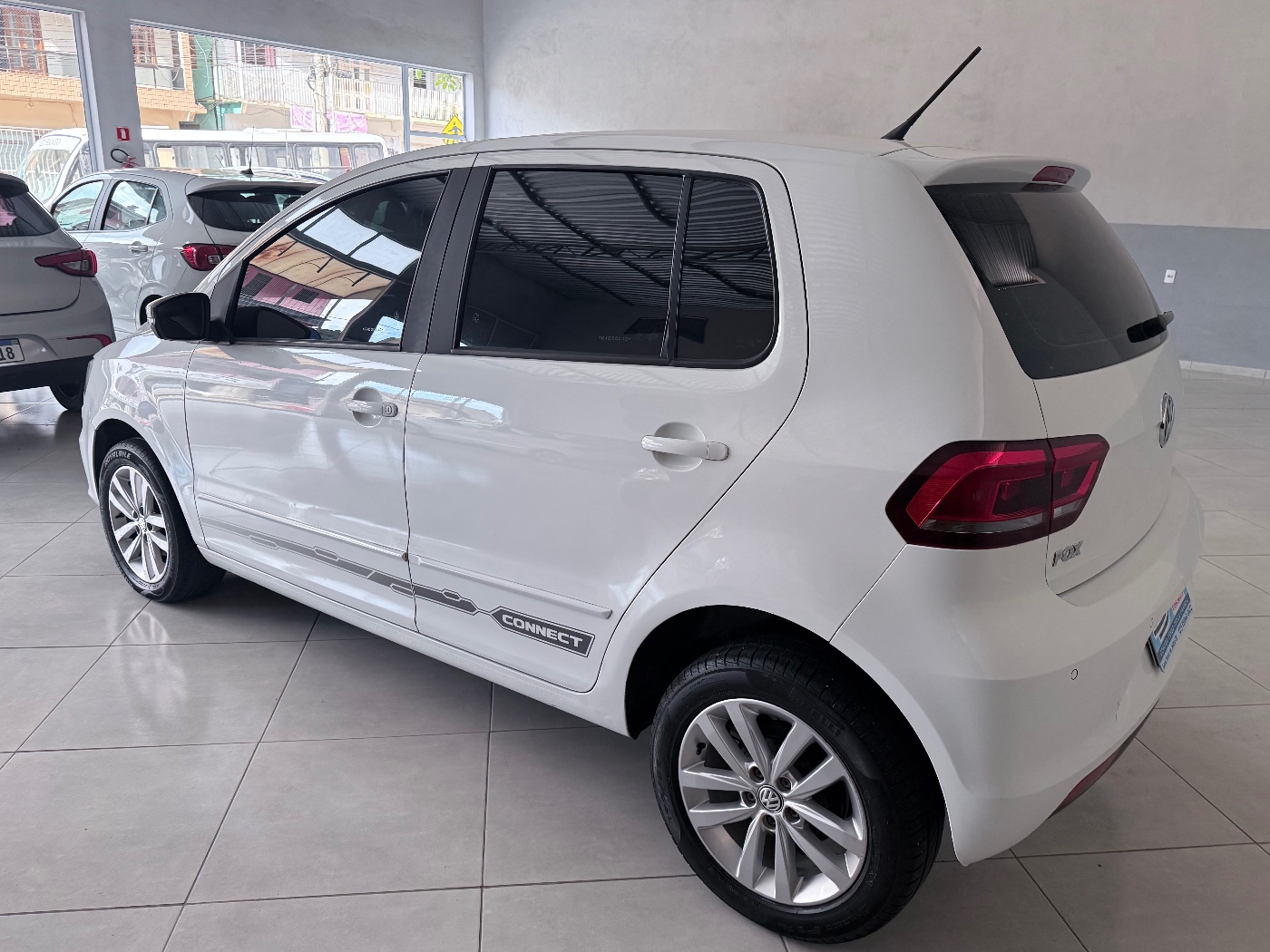 Volkswagen Fox 1.6 Connect - Foto 6