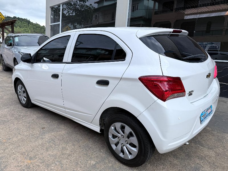 Chevrolet Onix Joy 1.0 8V Flex - Foto 6