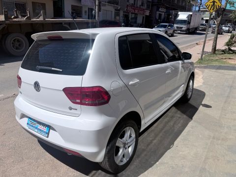 Volkswagen Fox Comfortline 1.0 8V Flex - Foto 5