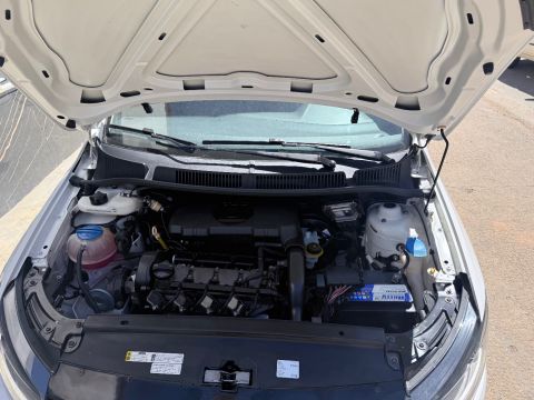 Volkswagen Fox Comfortline 1.0 8V Flex - Foto 11